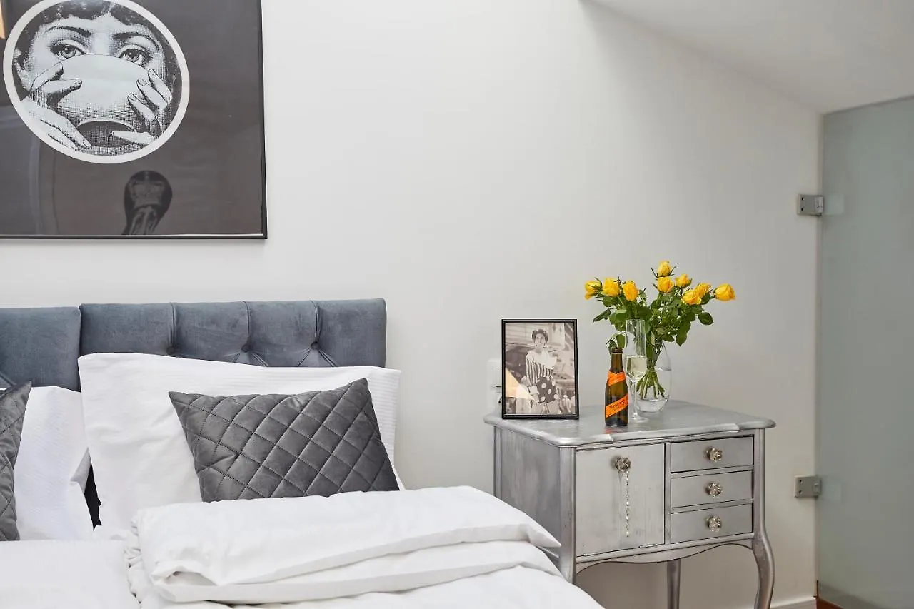 Nook Nook Apartments Katarzyny 2 Krakow Poland