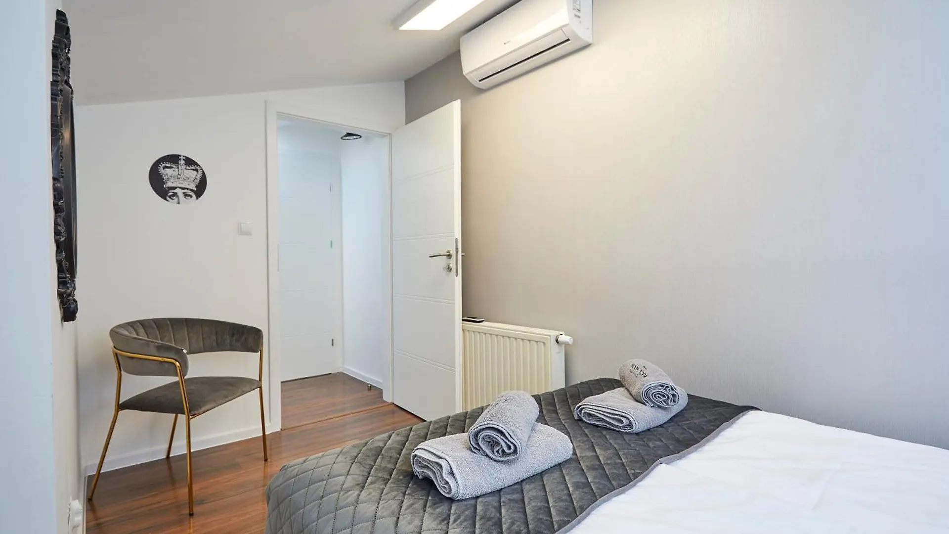 *** Aparthotel Nook Nook Apartments Katarzyny 2 Krakow Poland